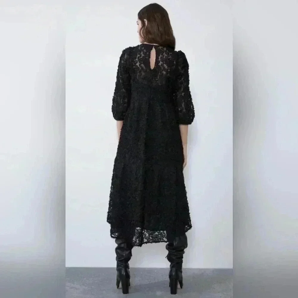 ZARA Contrasting Voluminous  Dress Size: Xl - Picture 3 of 12